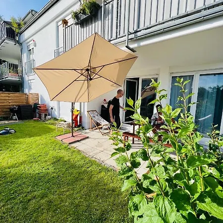 The Beverly Hills Of Frankfurt In Penthouse Or Garden Apartment Hofheim am Taunus