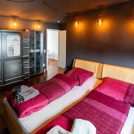 Apartment The Beverly Hills Of Frankfurt In Penthouse Or Garden