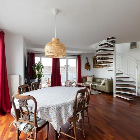 The Beverly Hills Of Frankfurt In Penthouse Or Garden Hofheim am Taunus