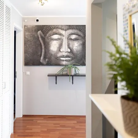 Apartment The Beverly Hills Of Frankfurt In Penthouse Or Garden Hofheim am Taunus