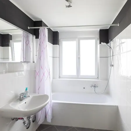 The Beverly Hills Of Frankfurt In Penthouse Or Garden * Hofheim am Taunus
